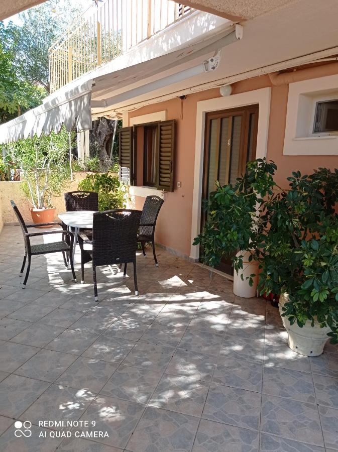Ramona Appartement Lourdata  Buitenkant foto