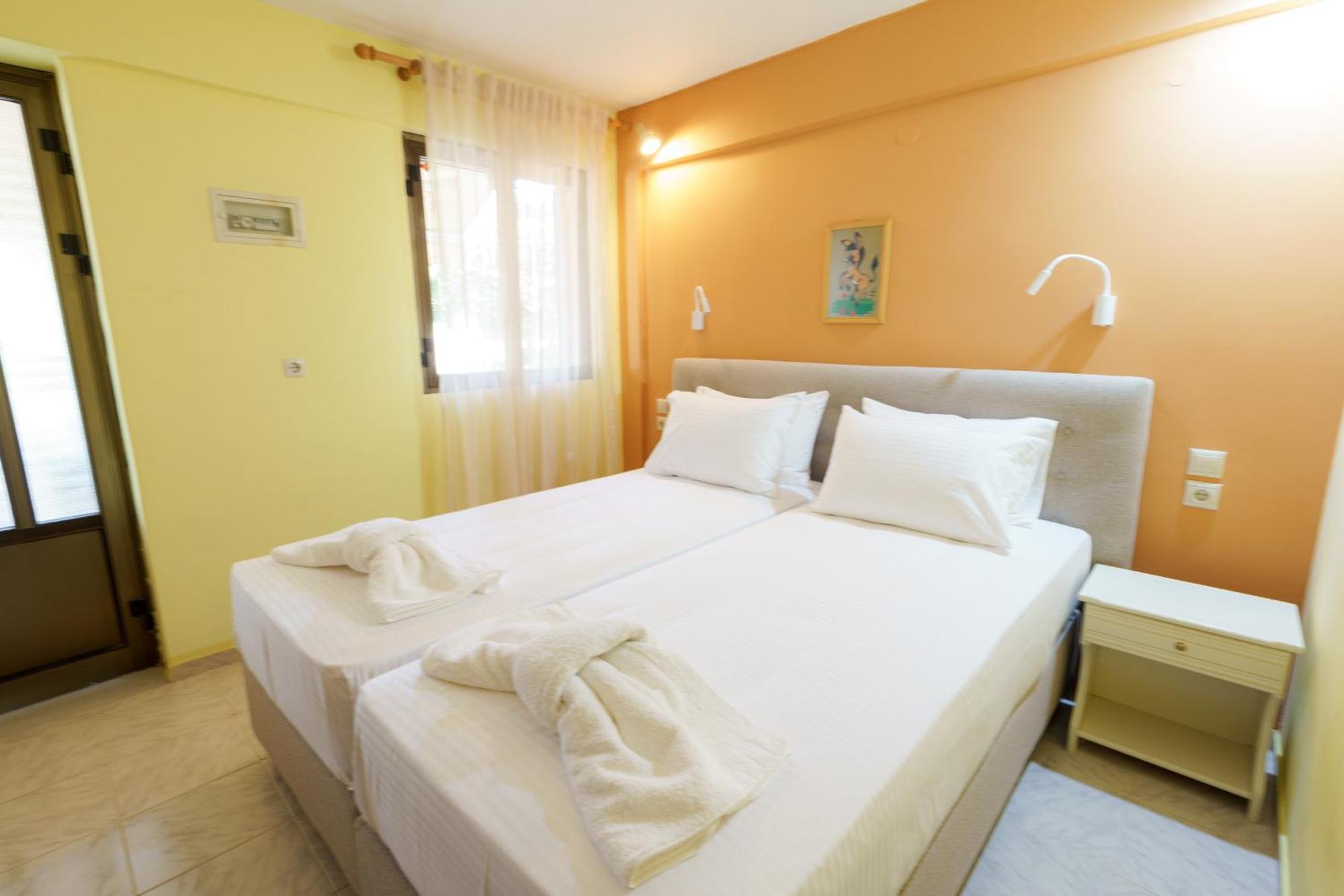 Ramona Appartement Lourdata  Buitenkant foto